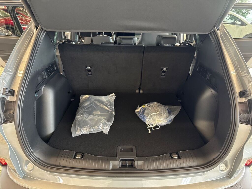 Ford Kuga 2026 Solar Silver