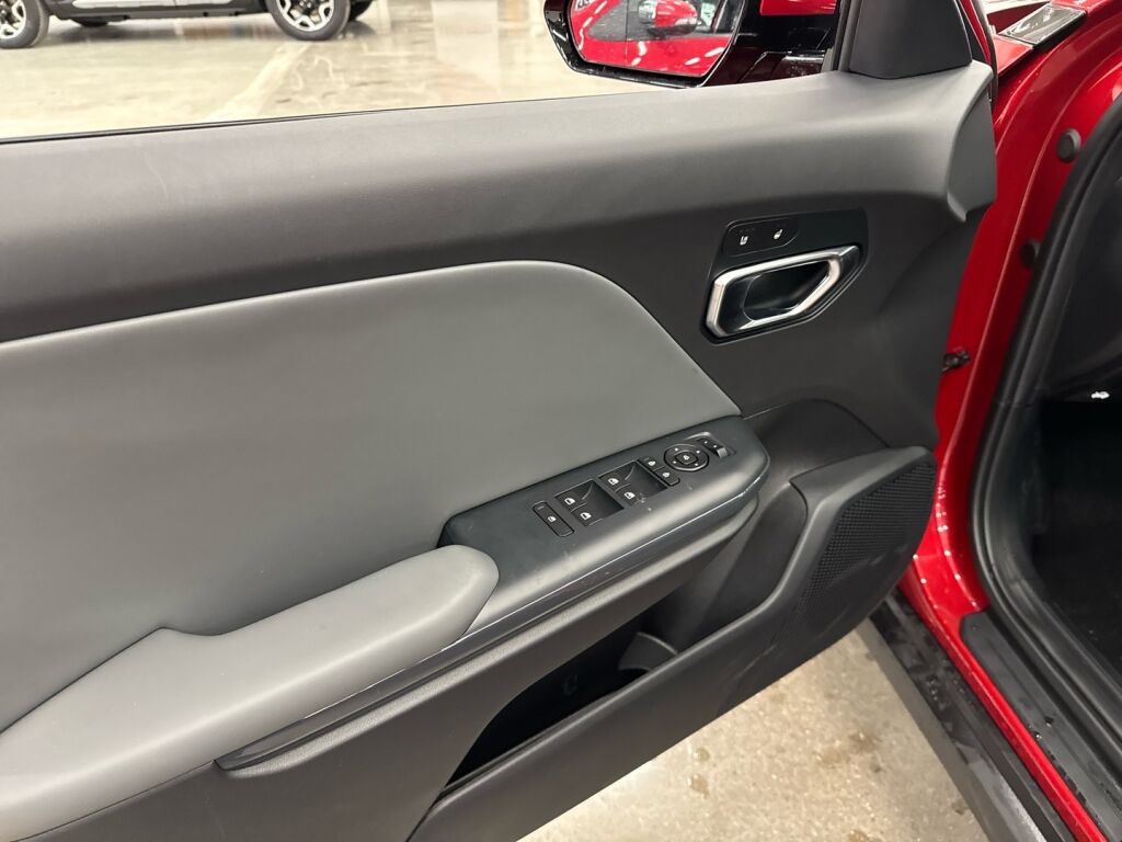 Kia K4 2026 Punainen