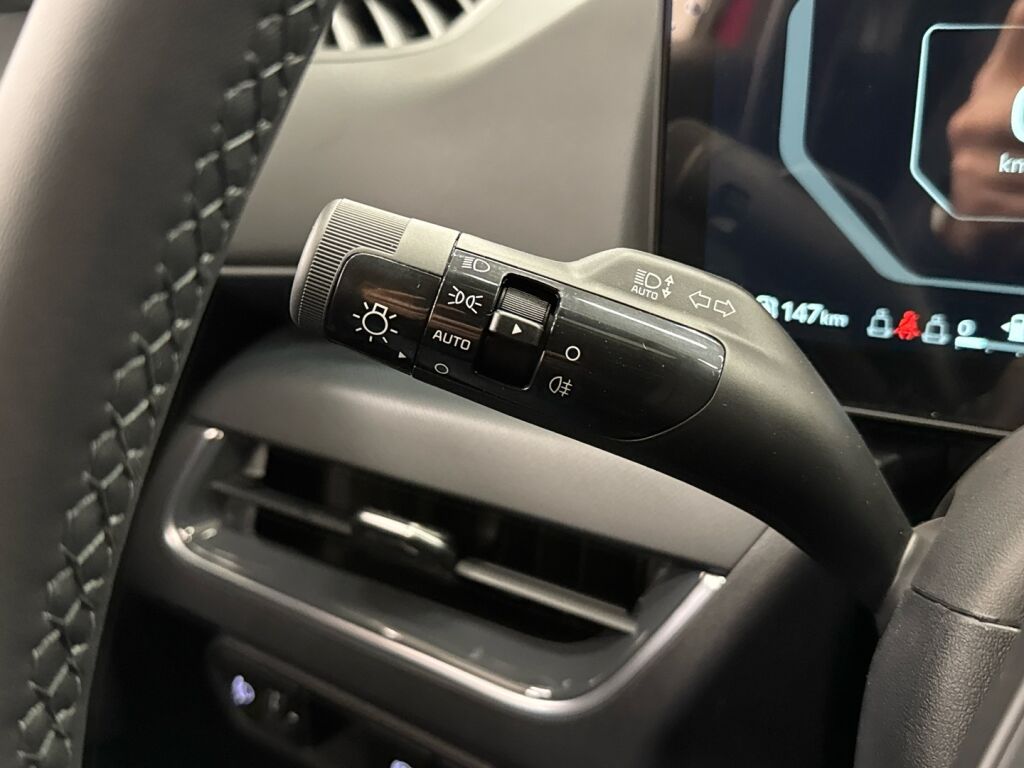 Kia K4 2026 Punainen