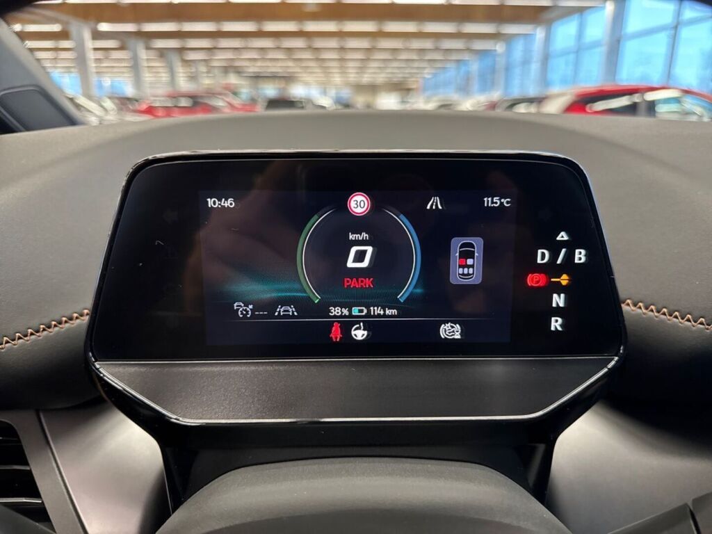 Cupra Born 2025 Valkoinen