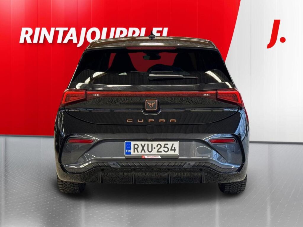 Cupra Born 2025 Musta