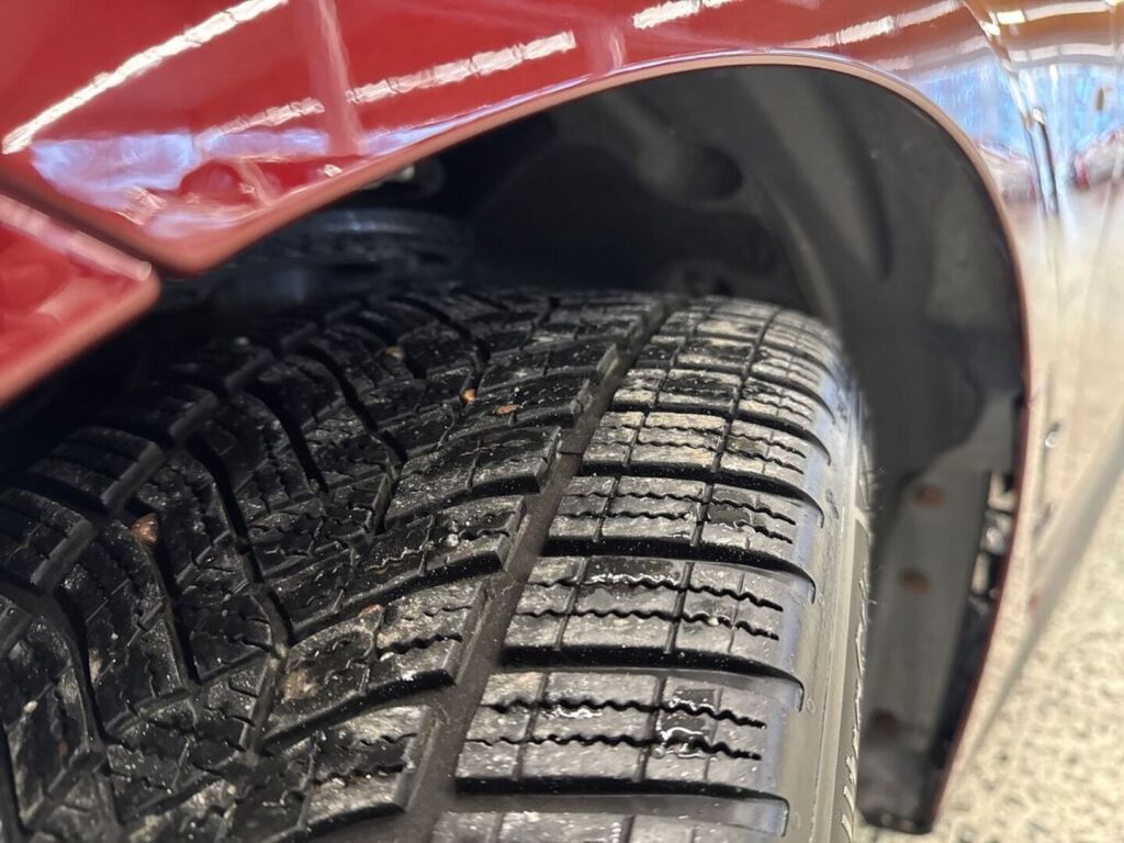 BMW I4 M50 2024 Punainen