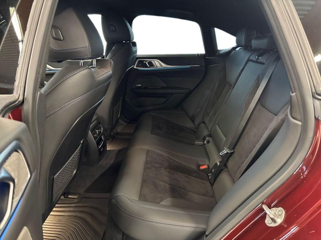 BMW I4 M50 2024 Punainen