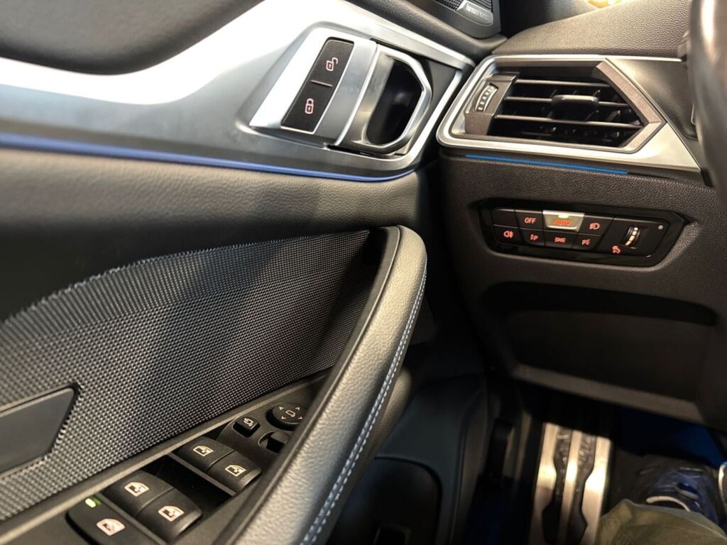 BMW I4 M50 2024 Punainen