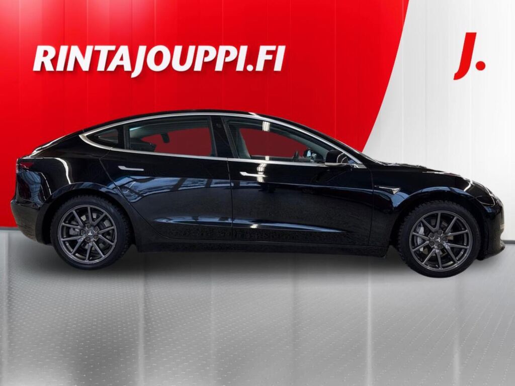 Tesla Model 3 2020 Musta
