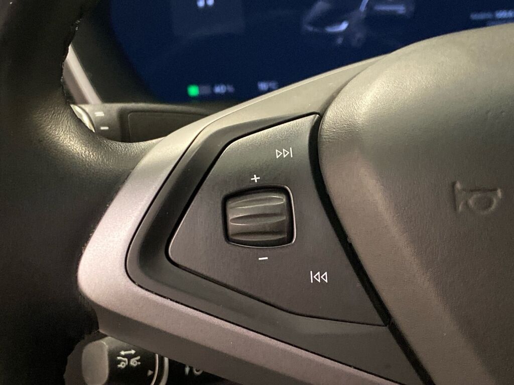 Tesla Model X 2018 Musta