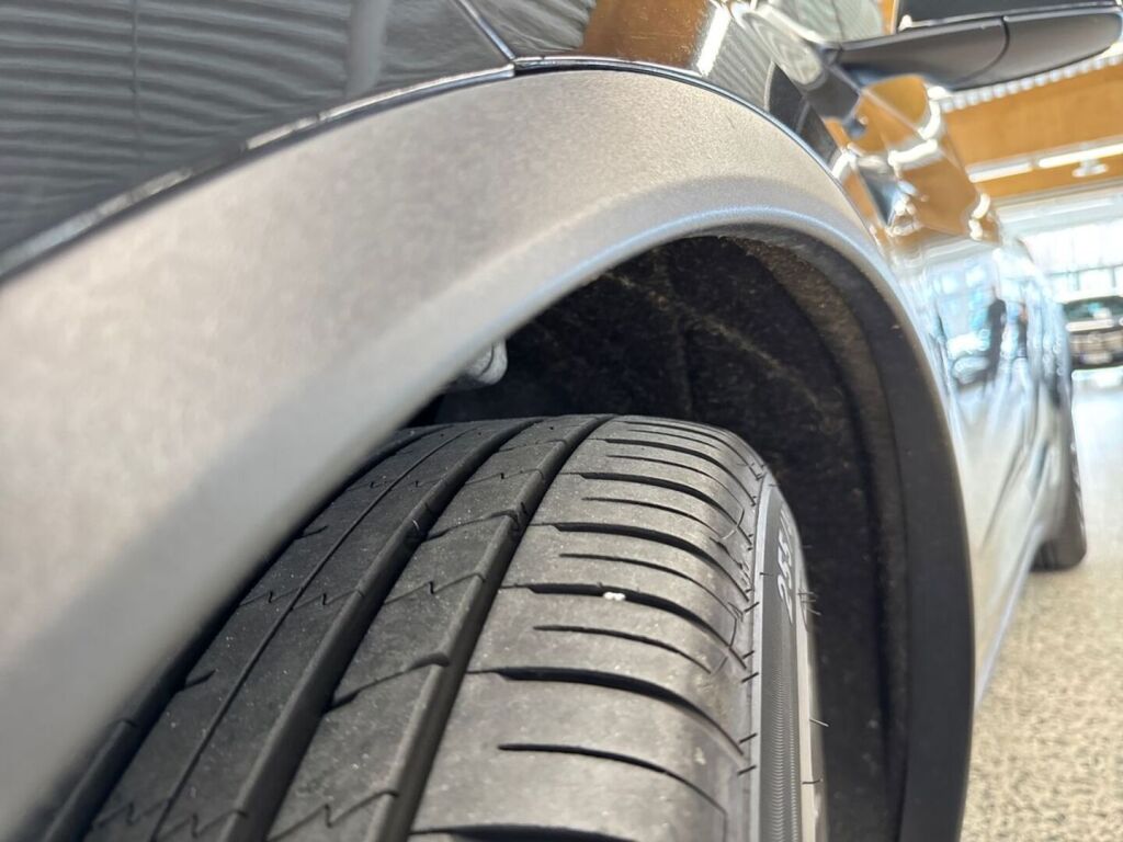 Tesla Model X 2018 Musta