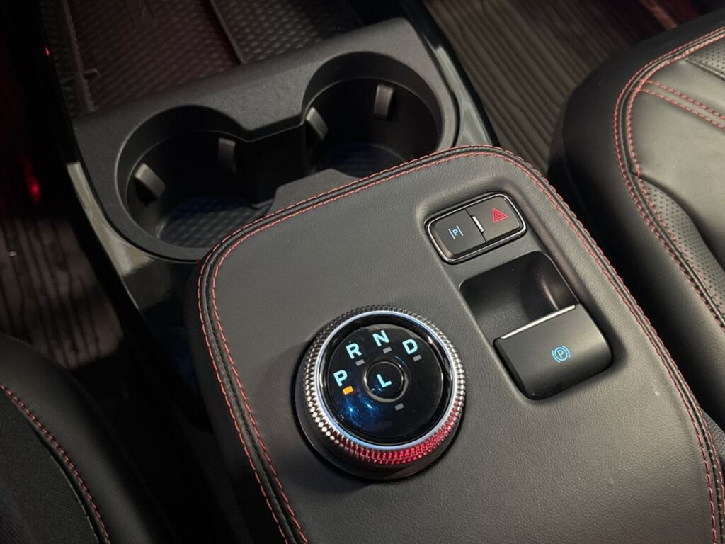 Ford Mustang Mach-E 2022 Space White