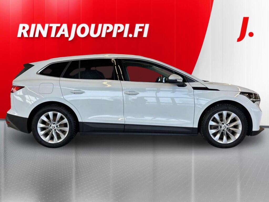 Skoda Enyaq 2022 Valkoinen