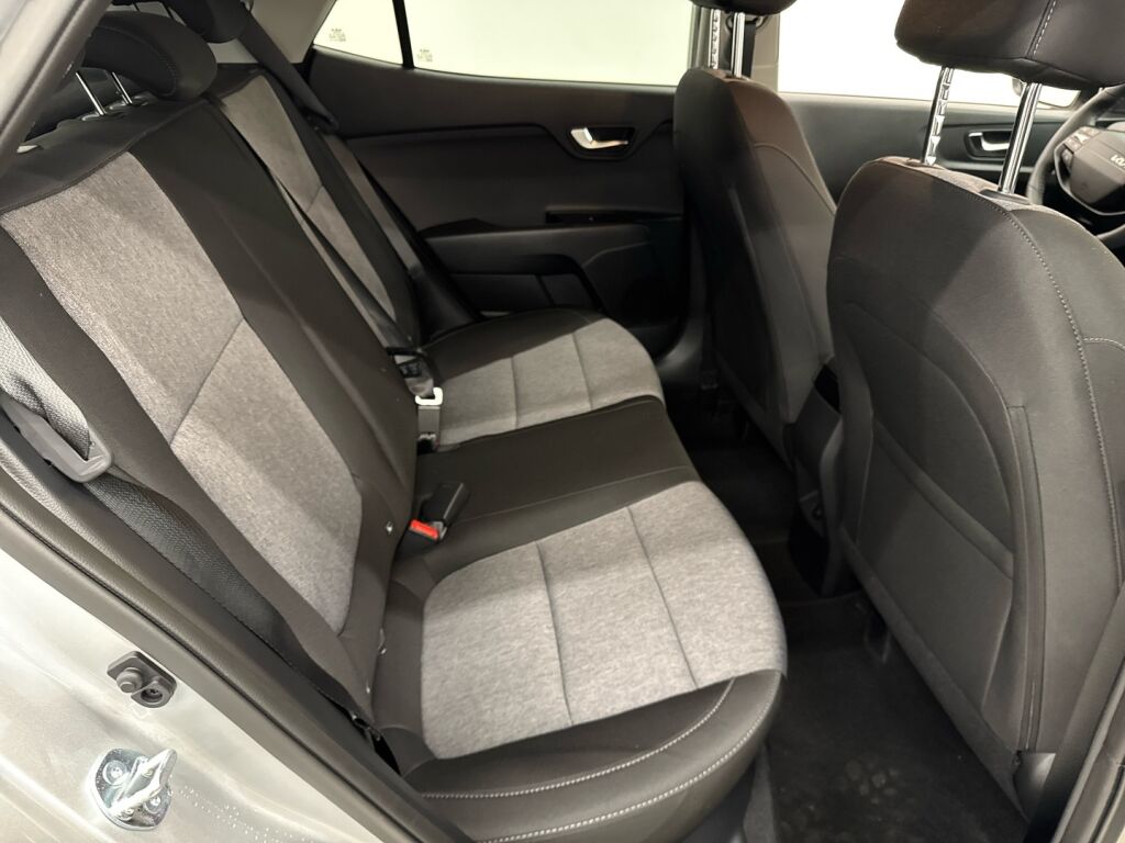 Kia Stonic 2026 Harmaa