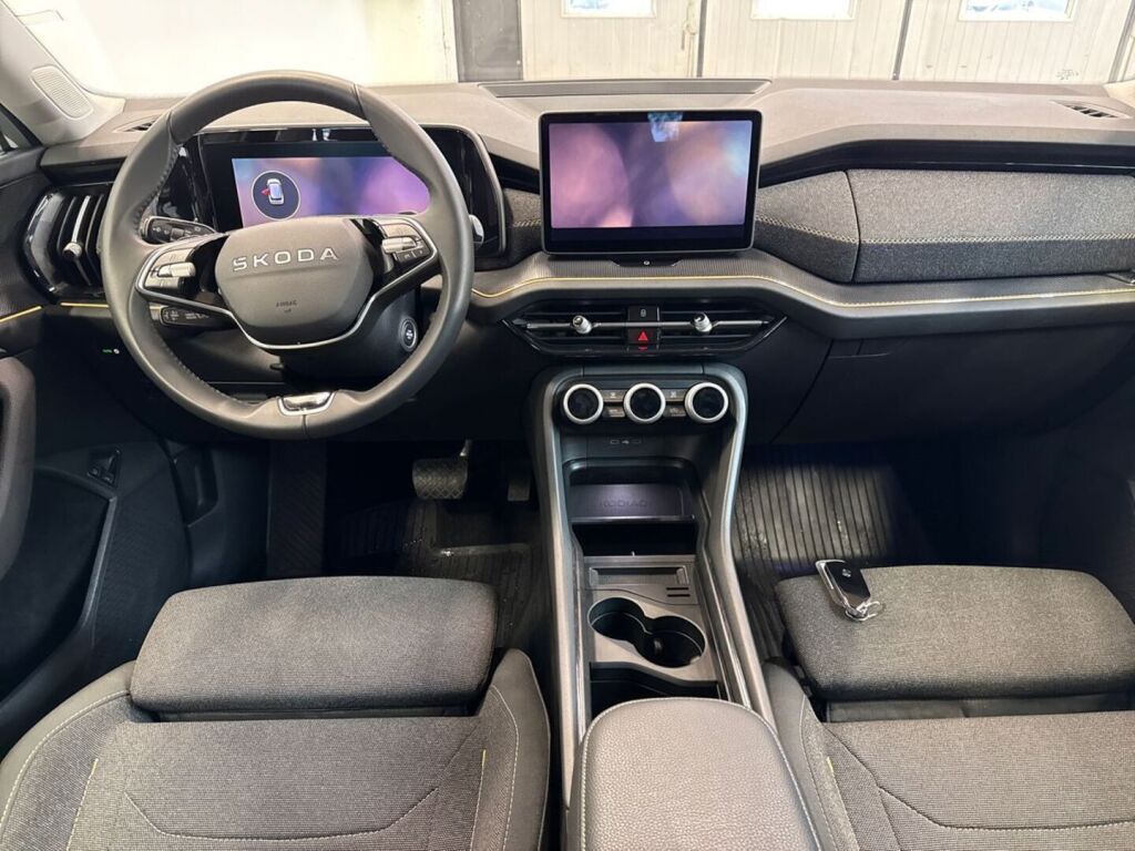 Skoda Kodiaq 2026 Valkoinen
