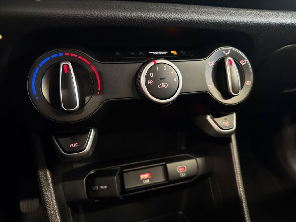 Kia Picanto 2026 Musta