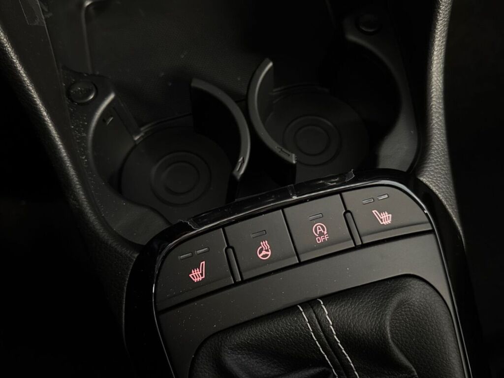 Kia Picanto 2026 Musta