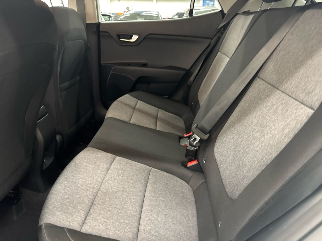 Kia Stonic 2026 Valkoinen