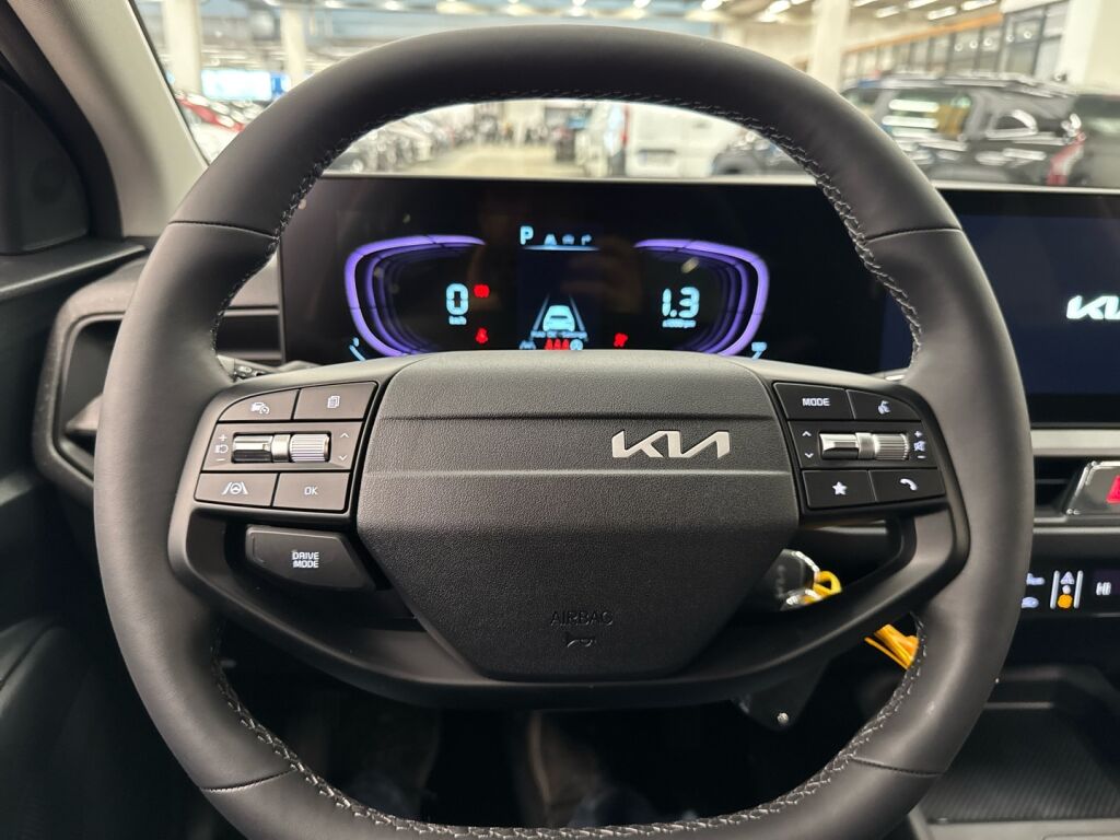 Kia Stonic 2026 Musta