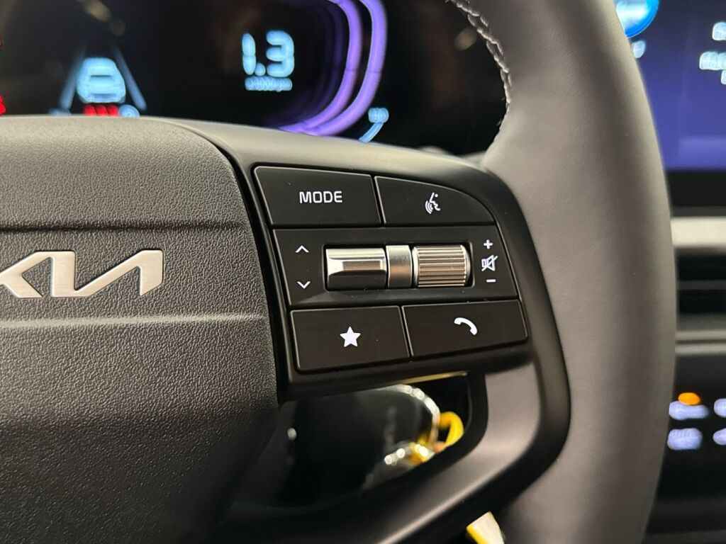 Kia Stonic 2026 Musta