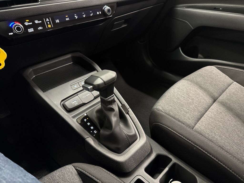 Kia Stonic 2026 Harmaa