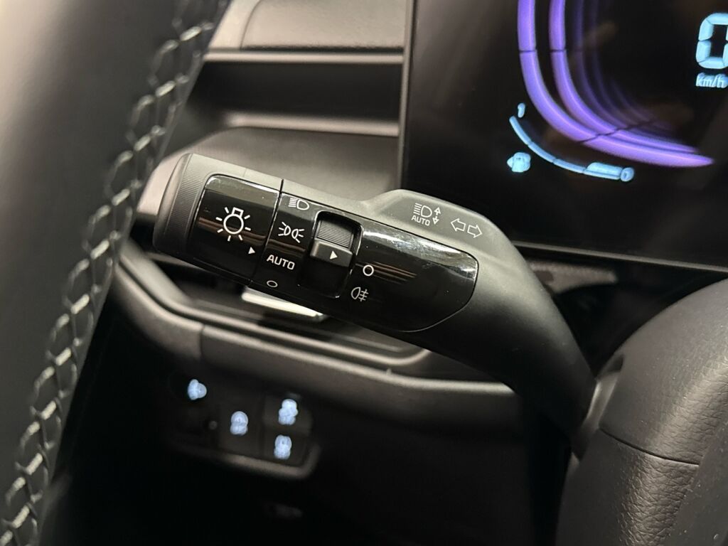 Kia Stonic 2026 Musta