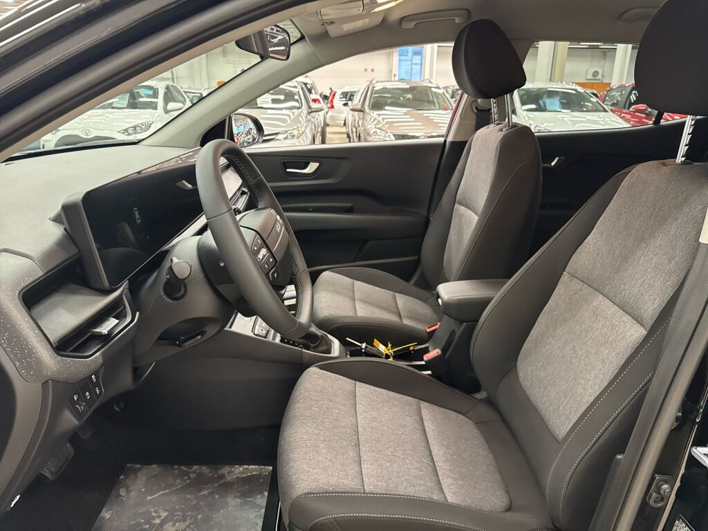 Kia Stonic 2026 Musta