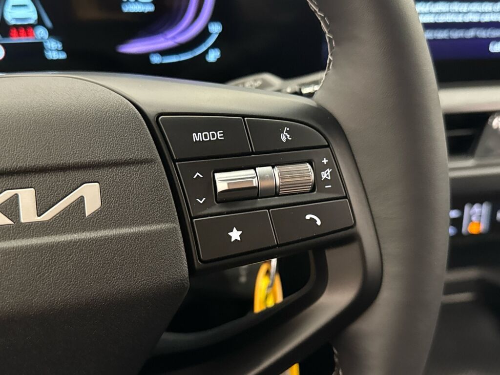 Kia Stonic 2026 Musta