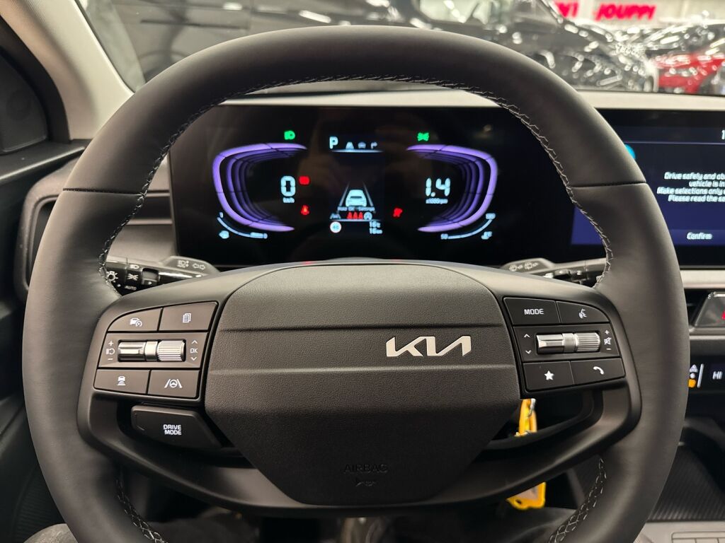 Kia Stonic 2026 Musta