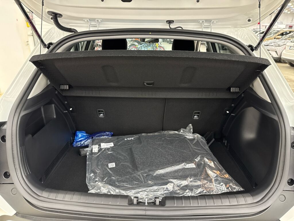 Kia Stonic 2026 Valkoinen