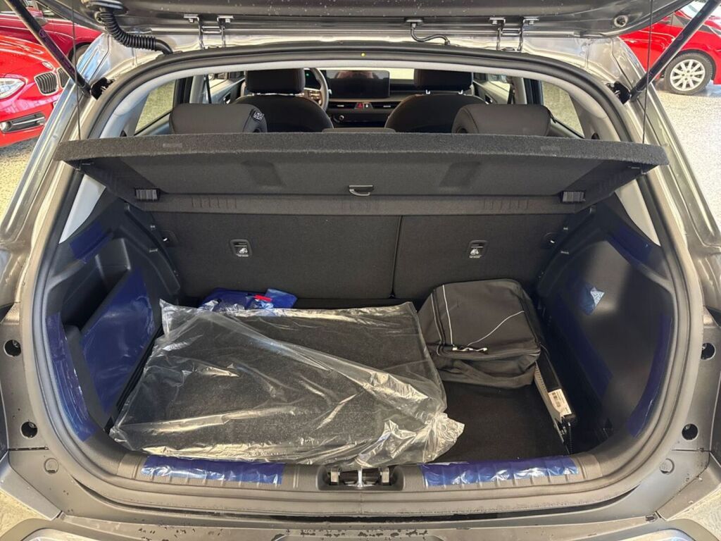 Kia Stonic 2026 Harmaa