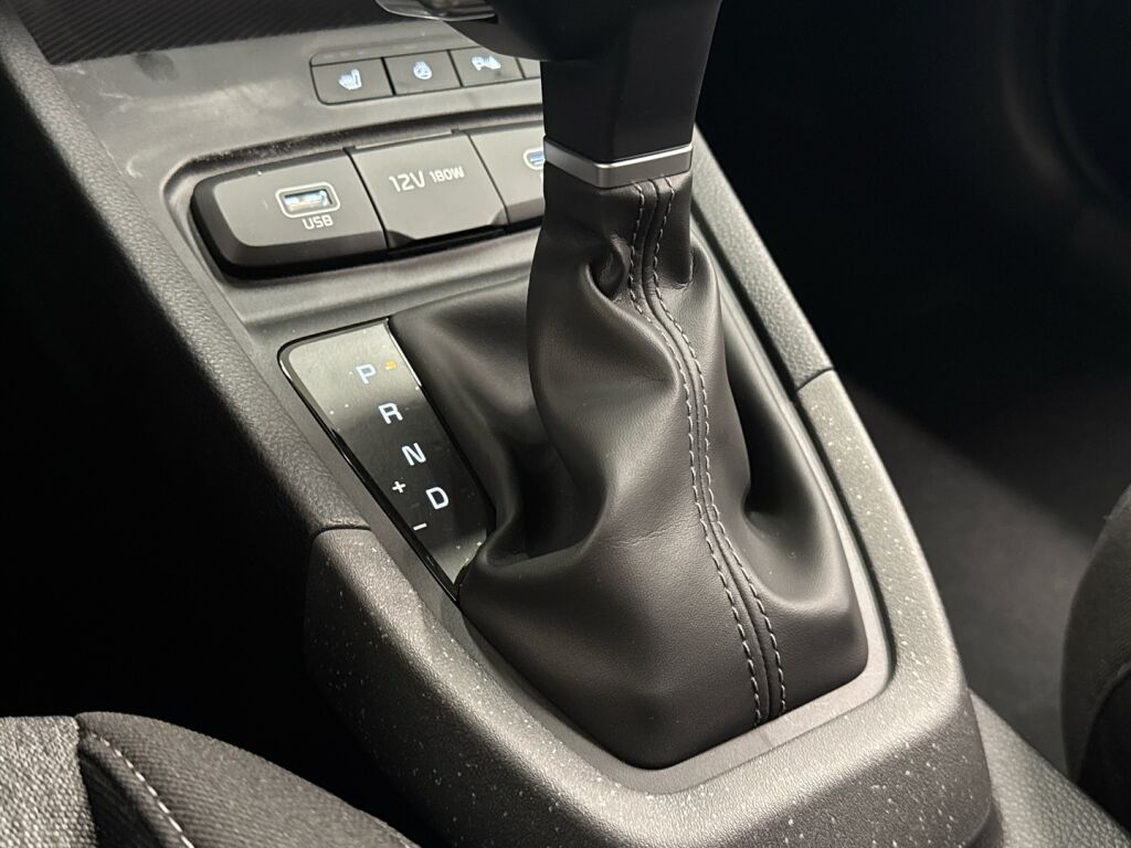 Kia Stonic 2026 Sininen