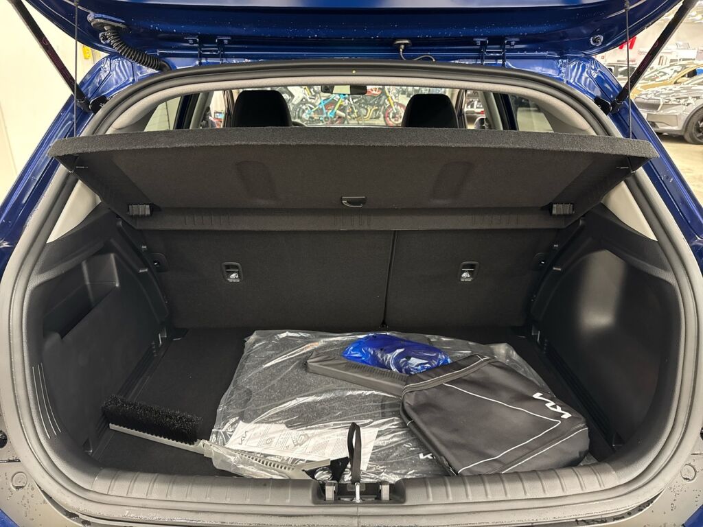 Kia Stonic 2026 Sininen