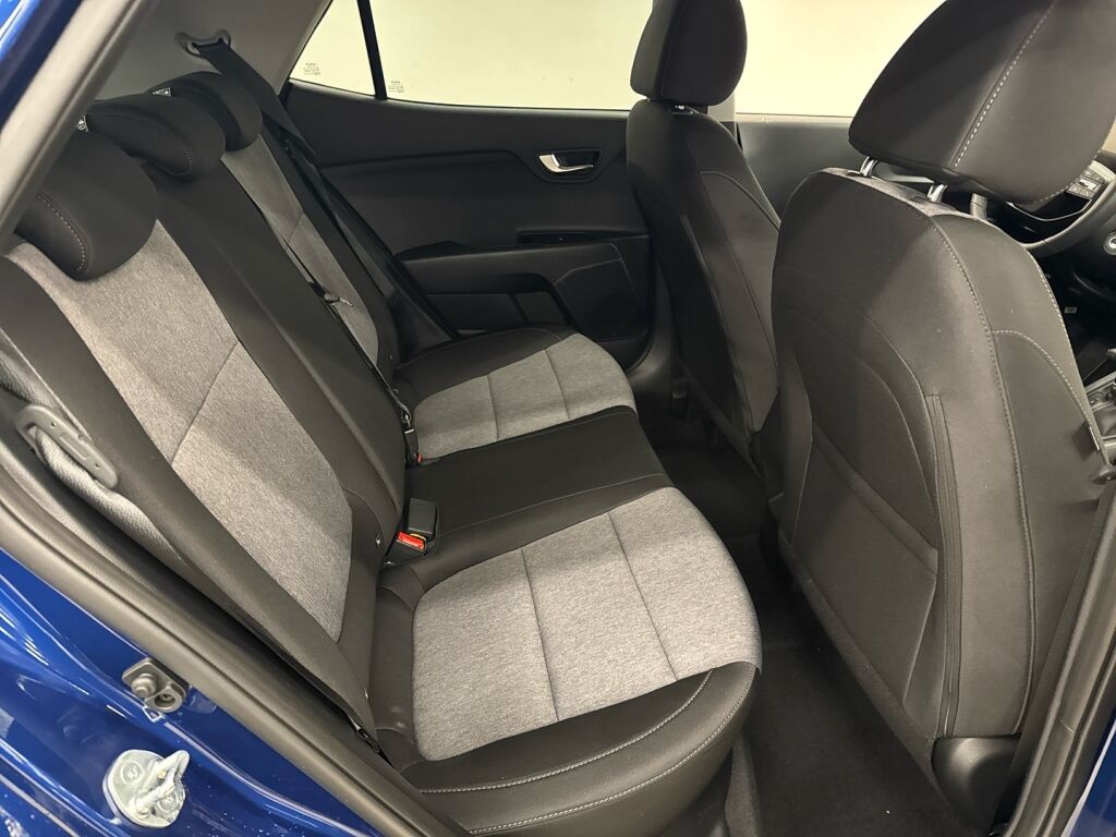 Kia Stonic 2026 Sininen