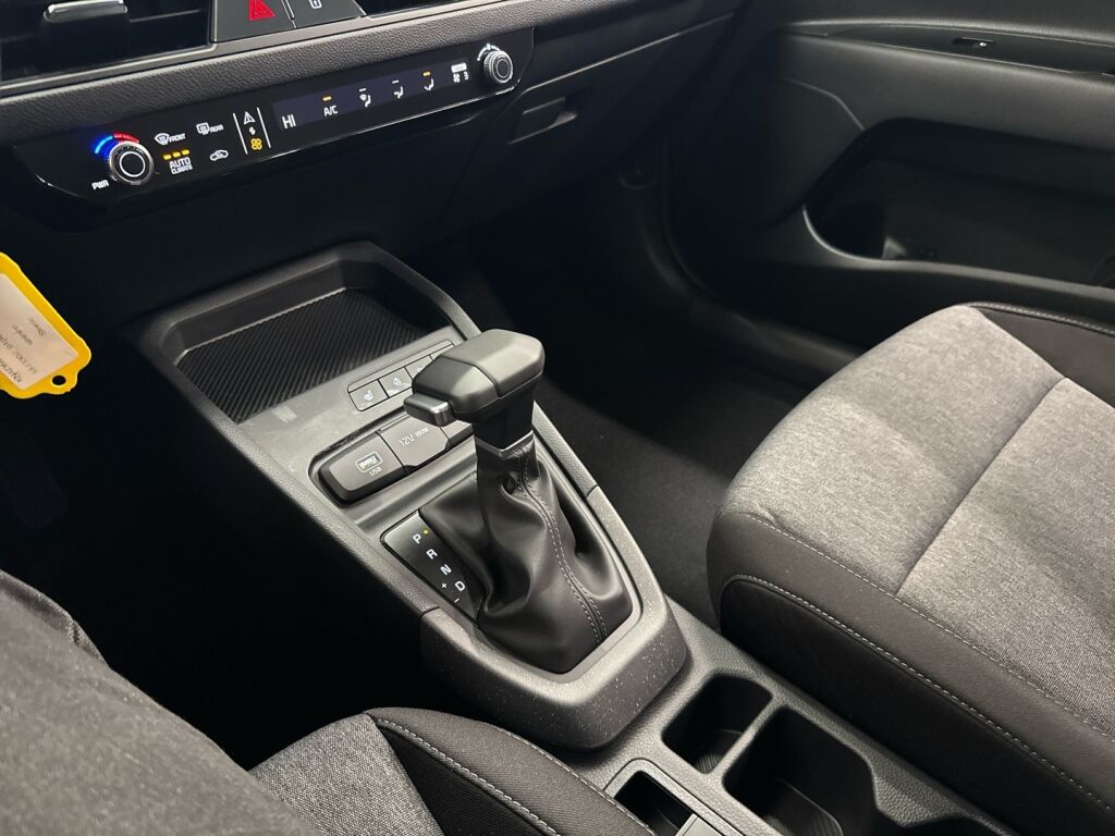 Kia Stonic 2026 Sininen