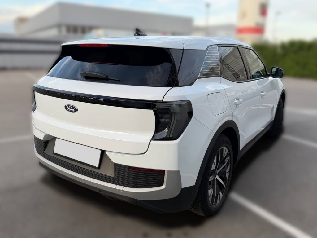 Ford Explorer 2025 