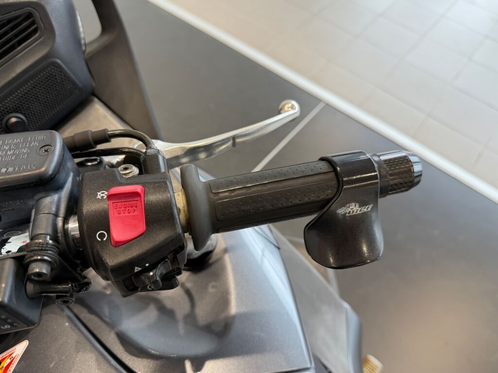 Honda NT 2006 LL K 91