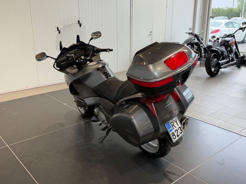 Honda NT 2006 LL K 91