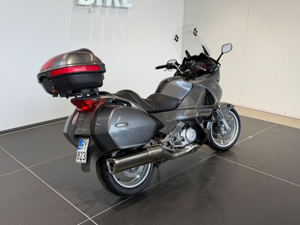 Honda NT 2006 LL K 91