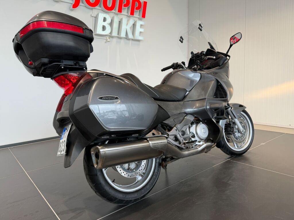 Honda NT 2006 LL K 91