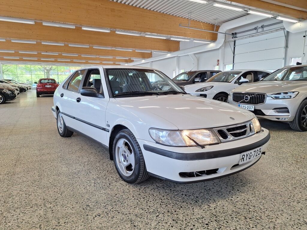 Saab 9-3 2000 Valkoinen