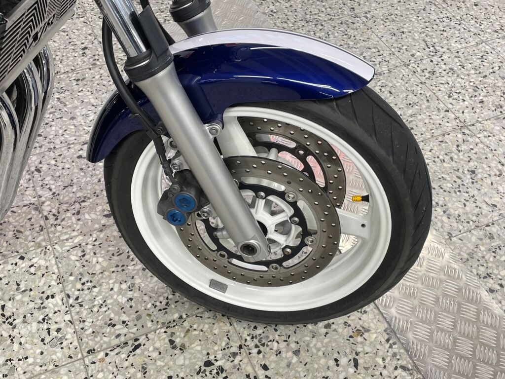 Yamaha XJR 2007 Musta