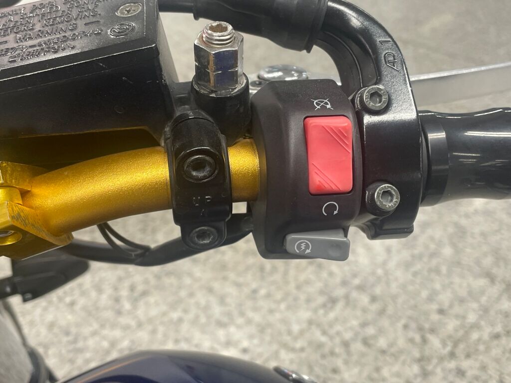 Yamaha XJR 2007 Musta