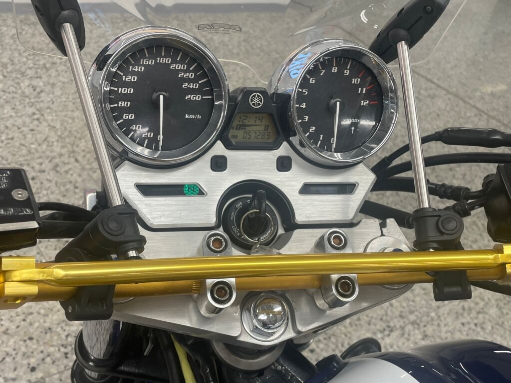 Yamaha XJR 2007 Musta