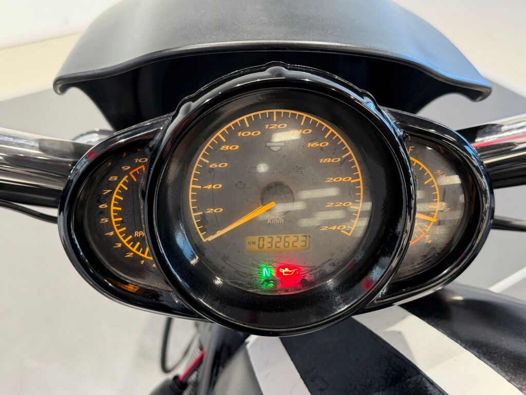 Harley-davidson VRSC 2008 