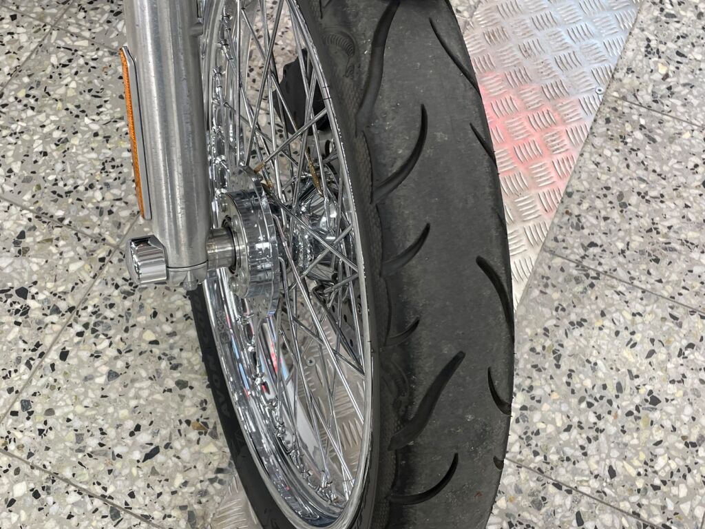 Harley-davidson DYNA 2006 Sininen