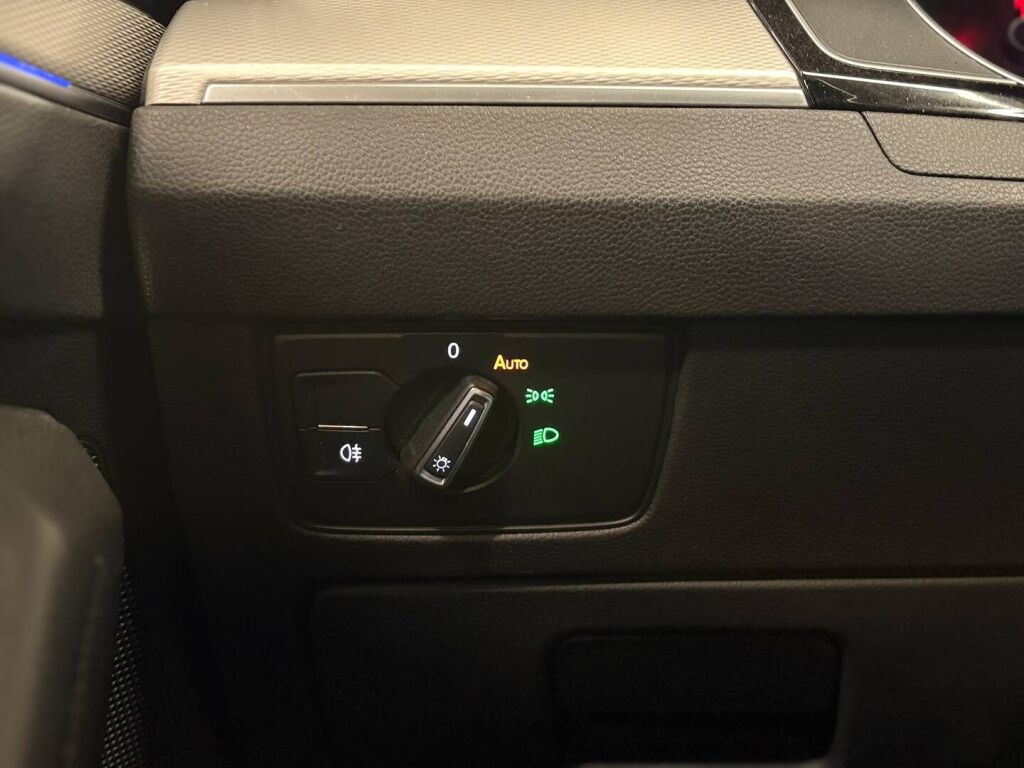 Volkswagen Passat 2017 Valkoinen