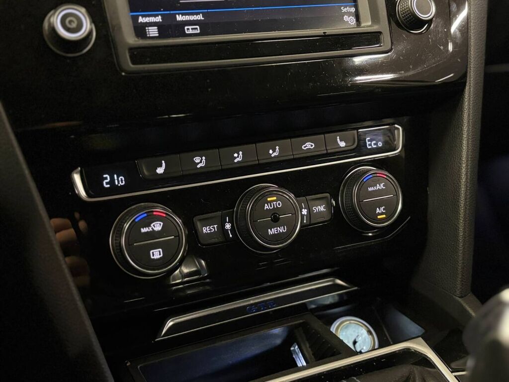 Volkswagen Passat 2017 Valkoinen