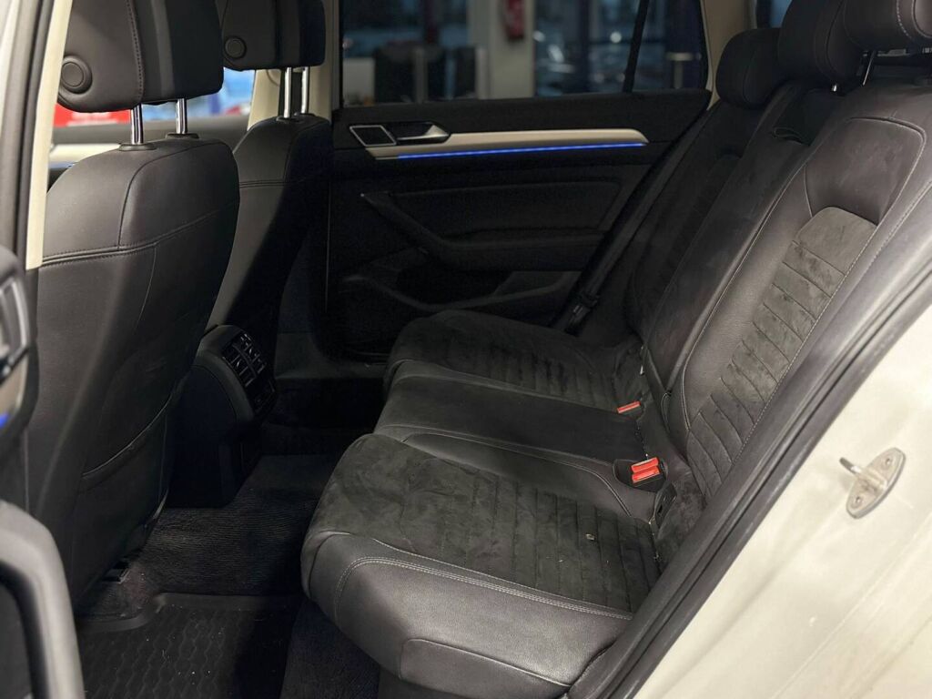 Volkswagen Passat 2017 Valkoinen