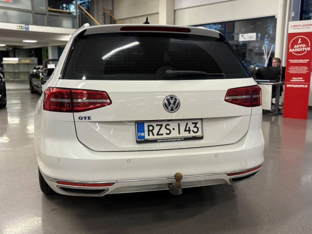 Volkswagen Passat 2017 Valkoinen