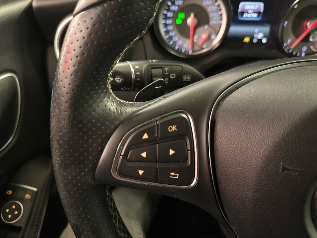 Mercedes-Benz CLA 2016 Valkoinen