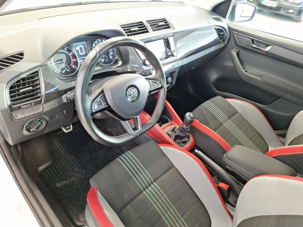 Skoda Fabia 2016 Valkoinen