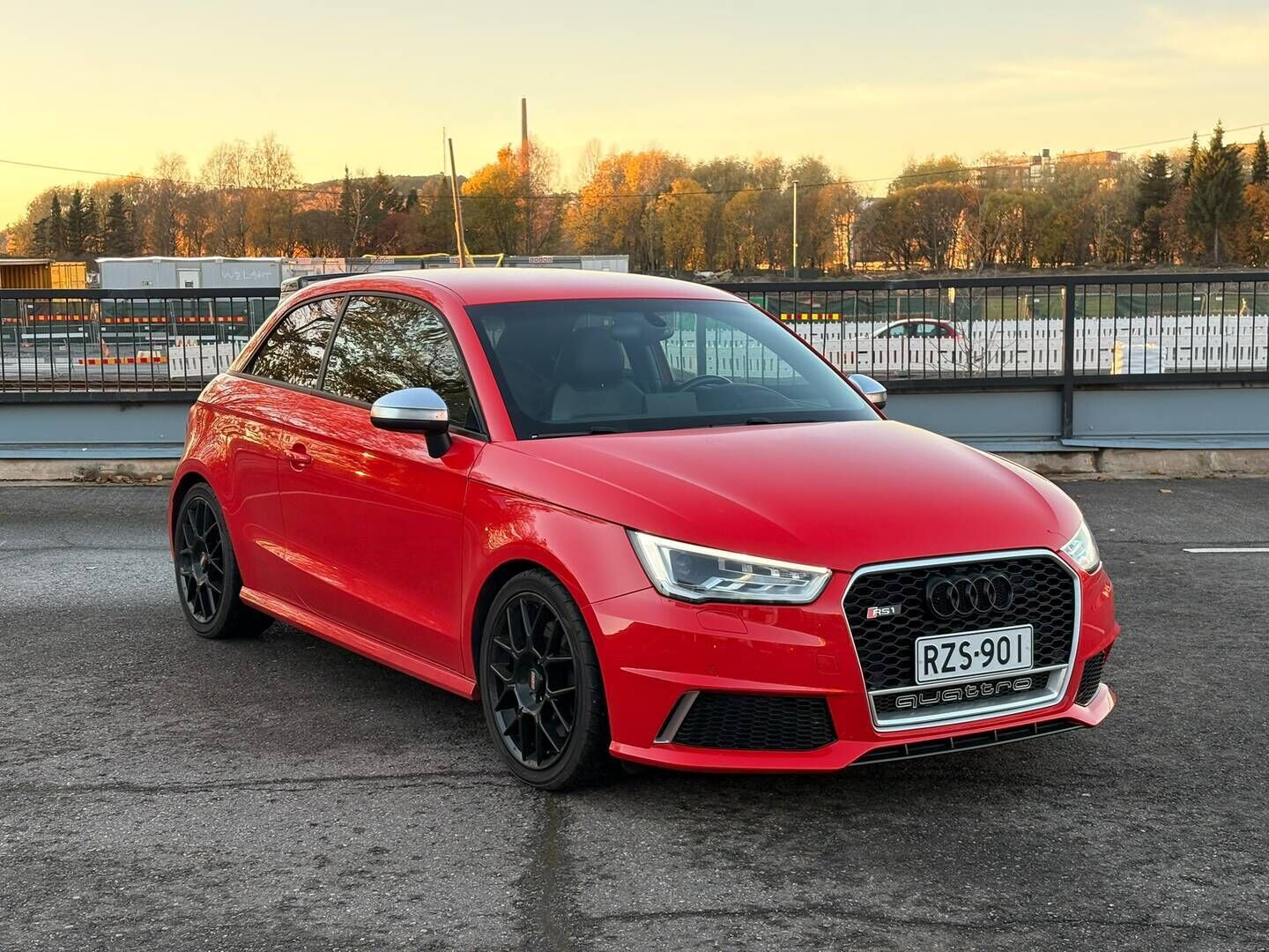 Audi S1