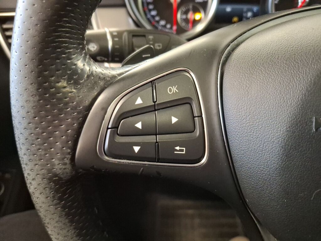 Mercedes-Benz GLE 2017 Musta